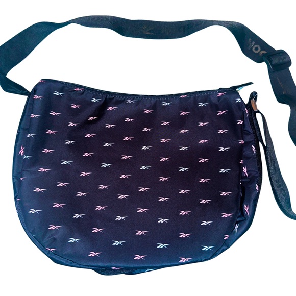 REEBOK Sophie Crossbody Bag in Black Ombre - Picture 5 of 8